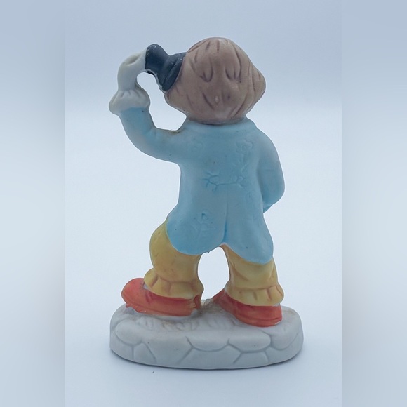 Vintage Hobo Tramp Clown Figurine Emmett Kelly Inspired Bisque Porcelain Novelty - Picture 3 of 6